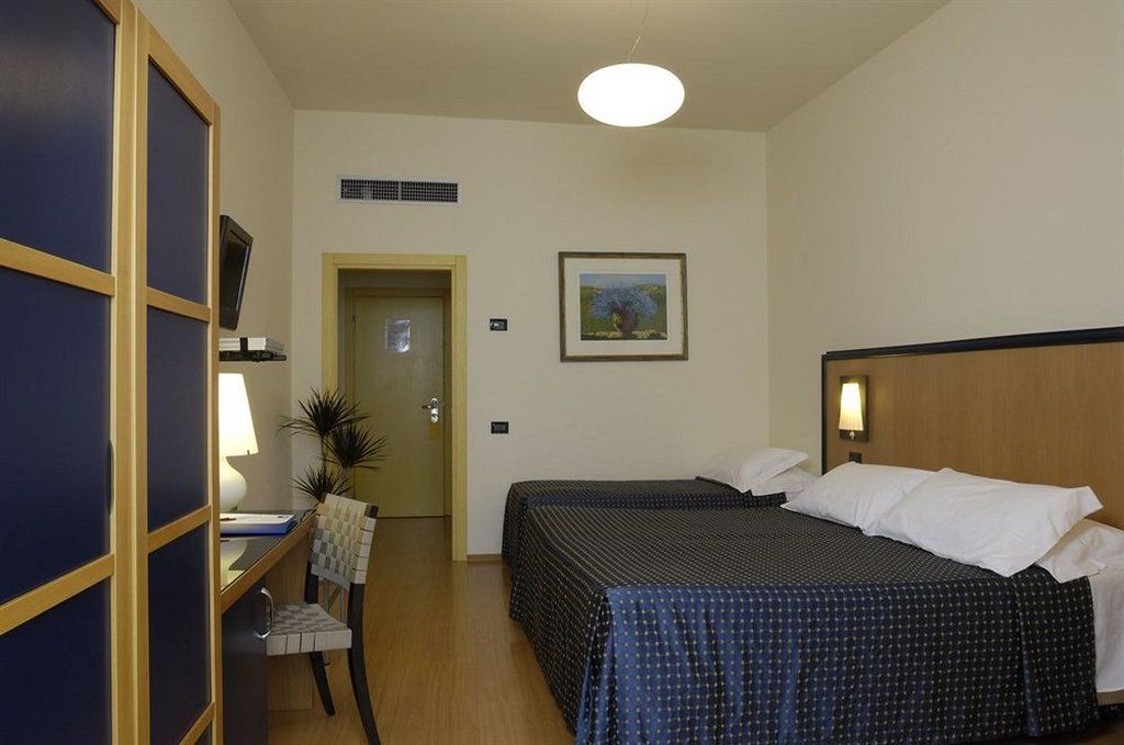 Hotel Masini Forli Room photo