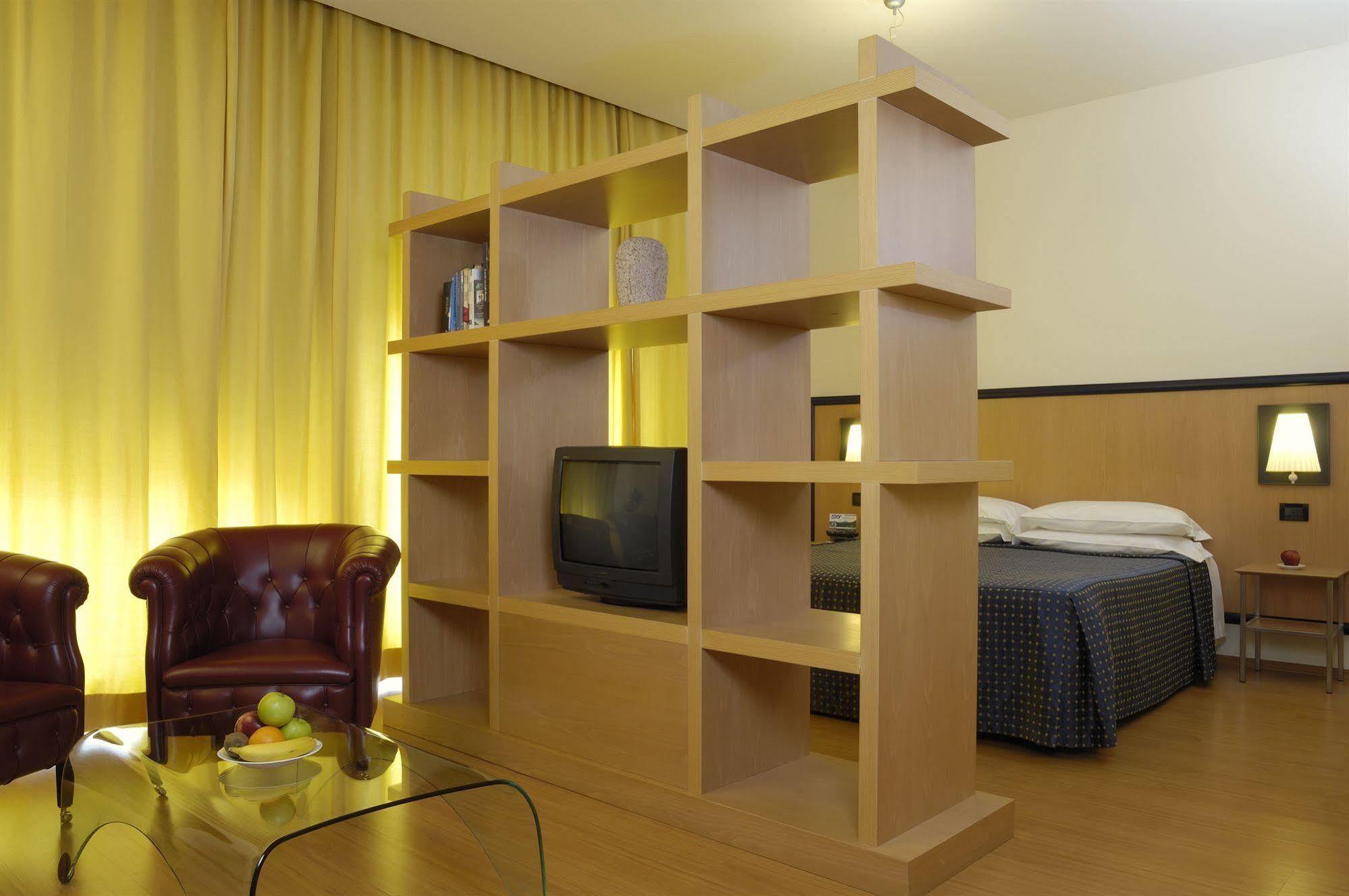 Hotel Masini Forli Exterior photo